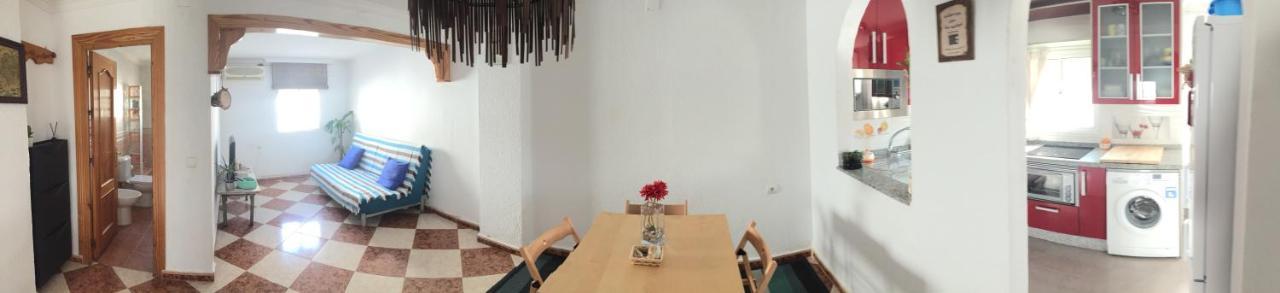 Apartamentos Masbambu Malaga Ngoại thất bức ảnh